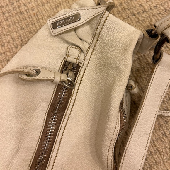 Vintage Miu Miu Cream leather embellishment flower motif baguette bag purse - Picture 7 of 16